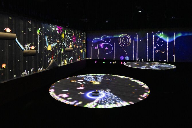 Singapore ArtScience Museum Admission Ticket - Picking the best time: peak crowds vs calmer hours