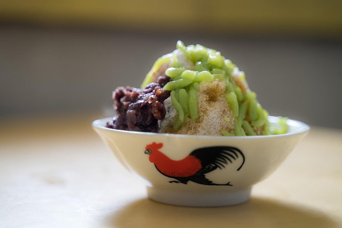 Singapore Chinatown Market Private Food Tour with 7 Food Tastings - Bee Cheng Hiang Meets Marina Bay: The Smart Route Mix