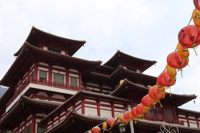 Singapore Chinatown Market Private Food Tour with 7 Food Tastings - The Secret Dish: Why This Tour Feels Like a Real Find