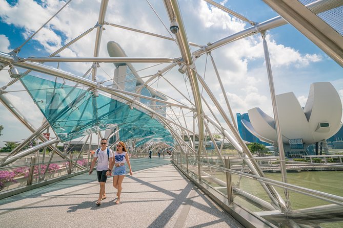 Singapore Like a Local: Private & Personalized Experience 3-4hrs - Where you meet: the easy Starbucks start point