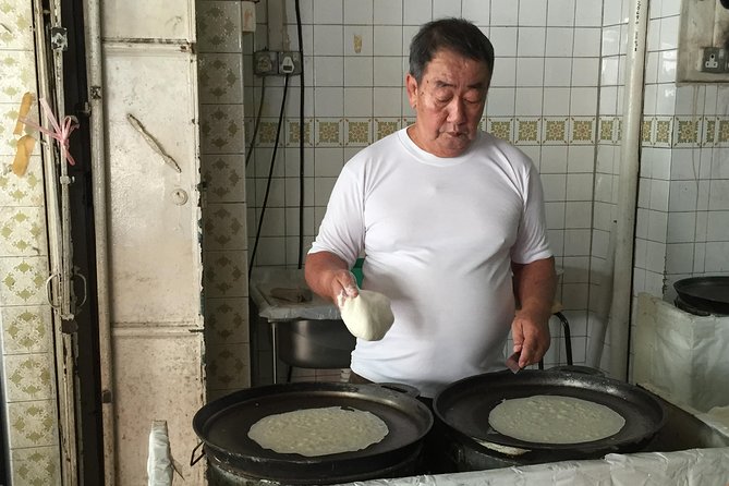 Ultimate Food Journey - Katong-Joo Chiat Stops: Where the Snacks Make Sense